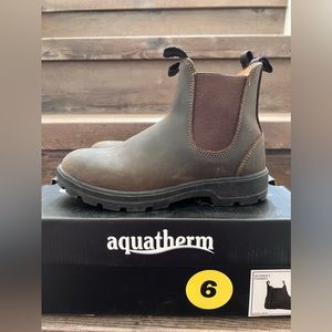 Size 6 Aquatherm Boots
